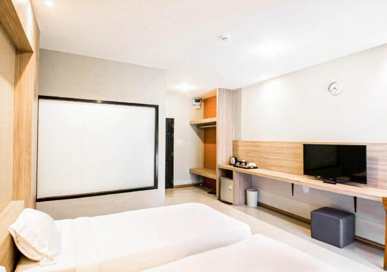 C Hotel Bangna Bangkok Exteriör bild